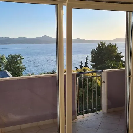 Seaview House Mali Rog * 자다르