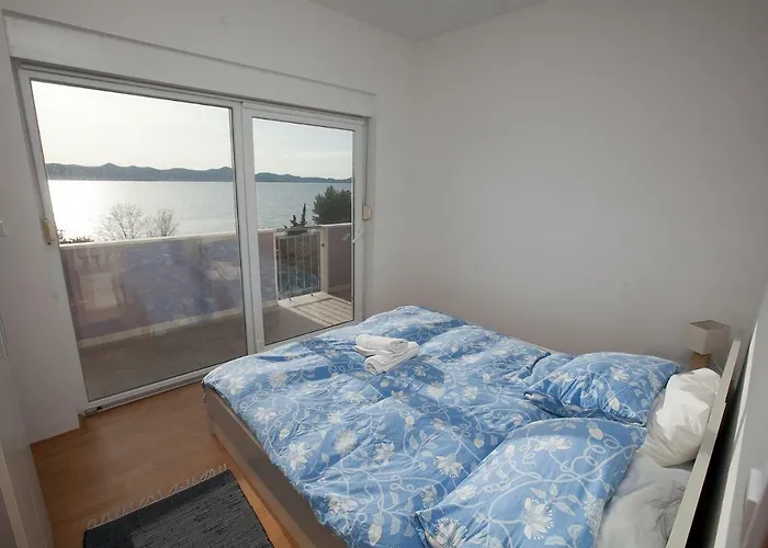 Seaview House Mali Rog Apartman *
