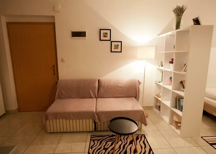 Seaview House Mali Rog Apartment *