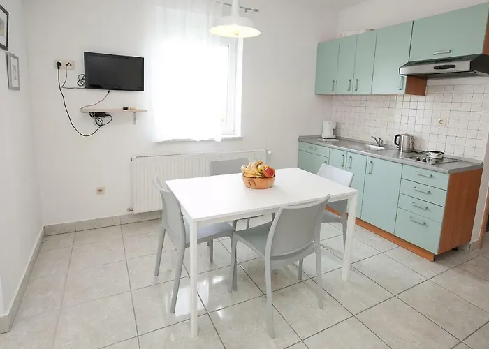 Seaview House Mali Rog Apartman *