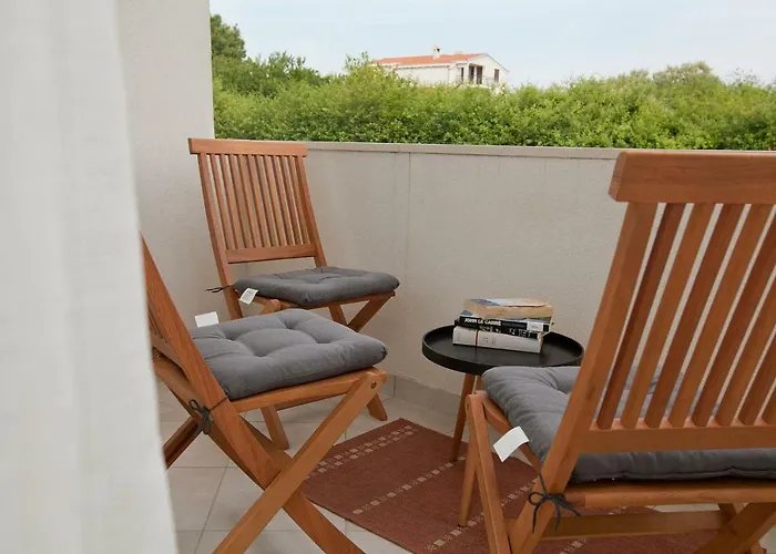Apartment Seaview House Mali Rog