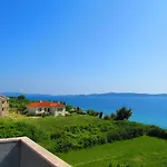 Seaview House Mali Rog Apartmán