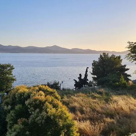 Seaview House Mali Rog Daire