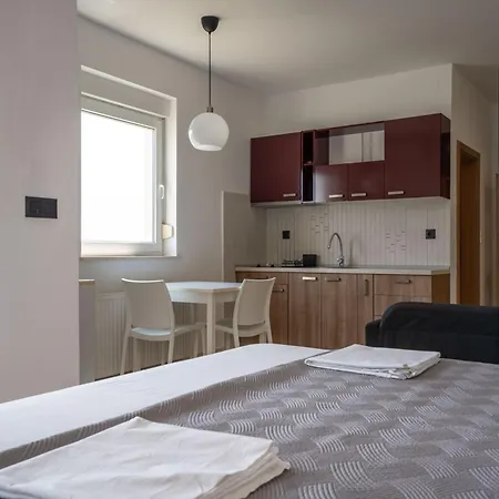 Apartment Seaview House Mali Rog Zadar