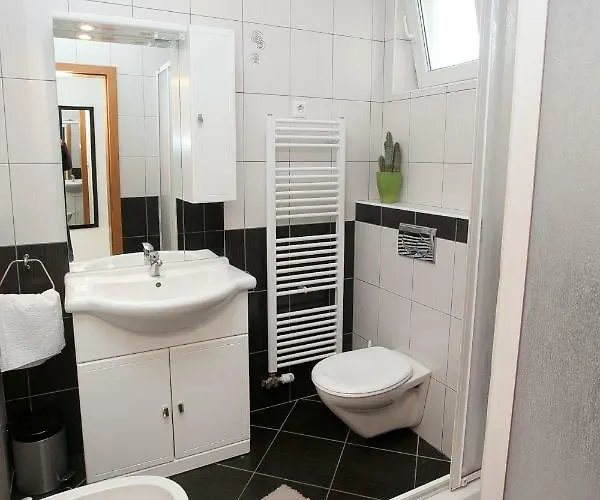 Апартаменты Seaview House Mali Rog Задар