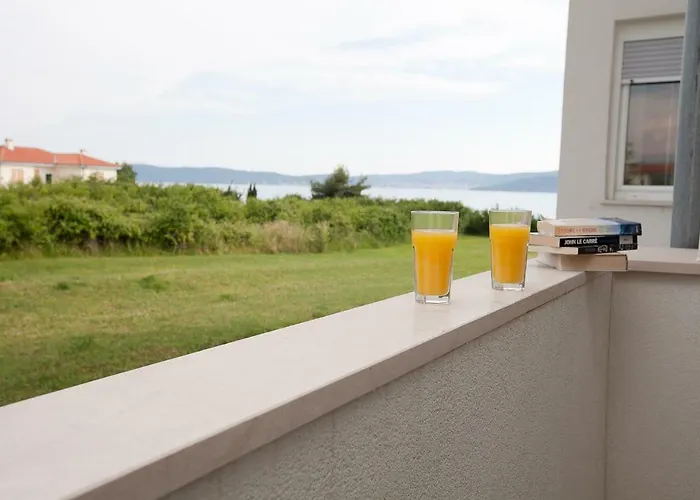 Апартаменты Seaview House Mali Rog Задар