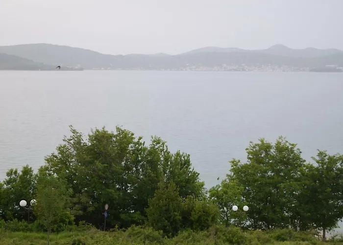 Seaview House Mali Rog * Задар