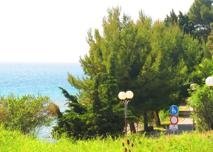 Seaview House Mali Rog Апартаменты